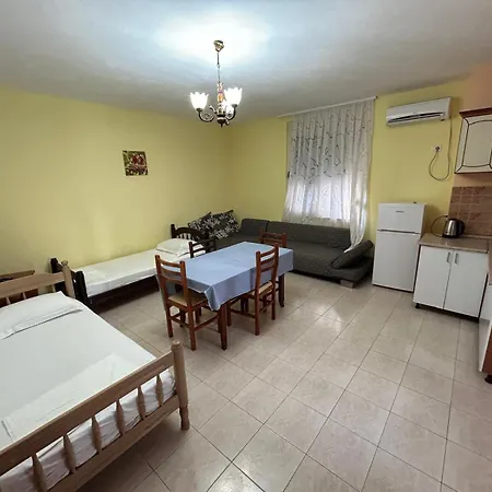 Rezidenca Hasanaj 26 Apartment